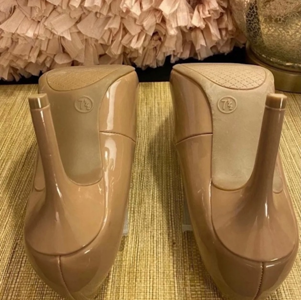 Nude heels - Picture 4 of 4